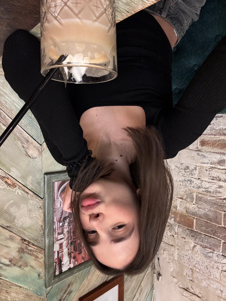 Fresh photos, fresh mood — Tina online in Koyang